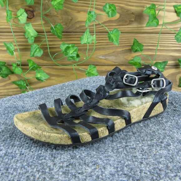 Ugg Women's Gladiator Black Leather Sz 5‎ Medium (B, M) Gently Used 2025 - Picture 1 of 6